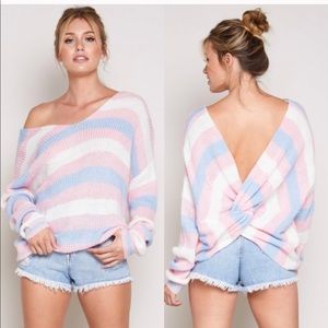 Off the Shoulder Twist-back Top